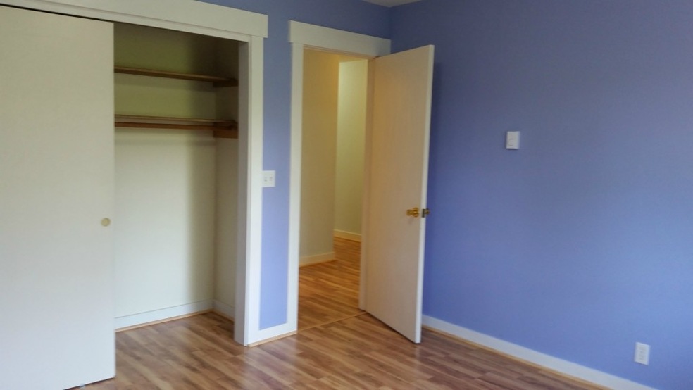 17522 96th Place SW unit 1E, Vashon, WA 98070 - photo 1