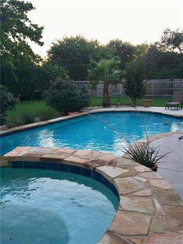 Swim in your own pool and relax in your hottub!  M