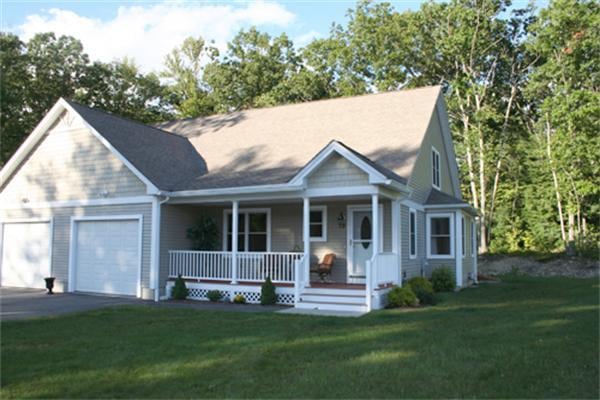 56 Virginia Dr unit 64, Rochdale, MA 01542 - photo 1