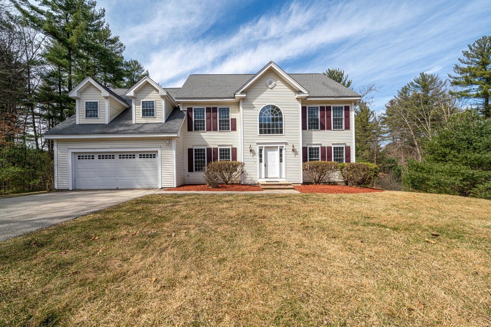 23 White Oak Dr, Nashua, NH 03063 - photo 1