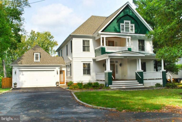 222 Moore Ave SE, Vienna, VA 22180 - photo 1