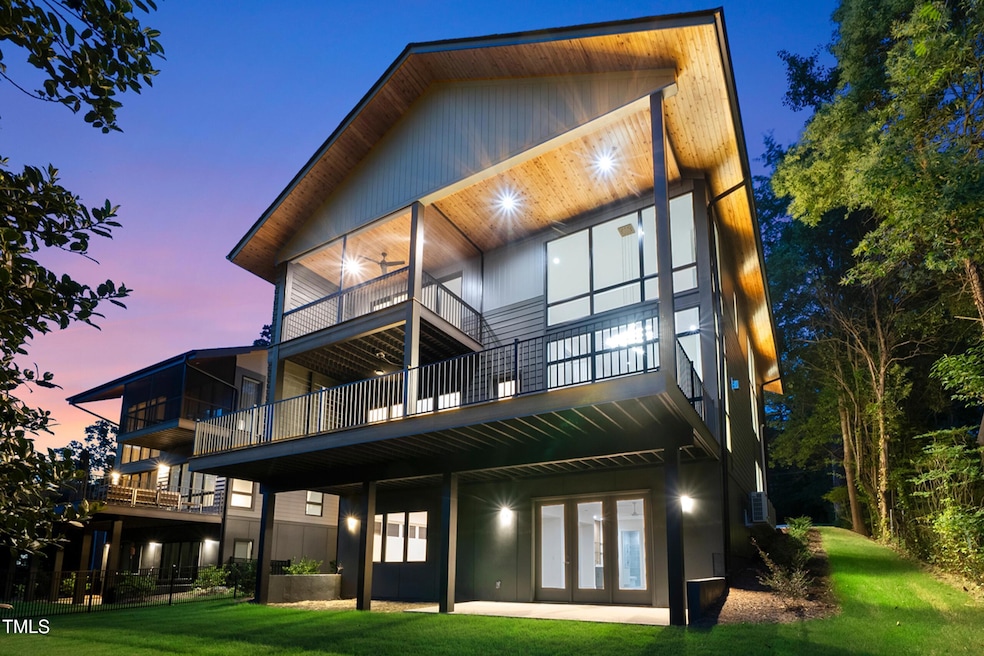 Sold $2,125,000 • Co-Listing Agent