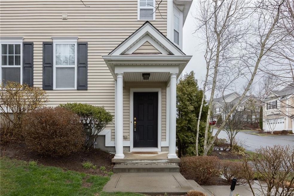 23 Ridgewood Dr, Middlebury, CT 06762 - photo 1