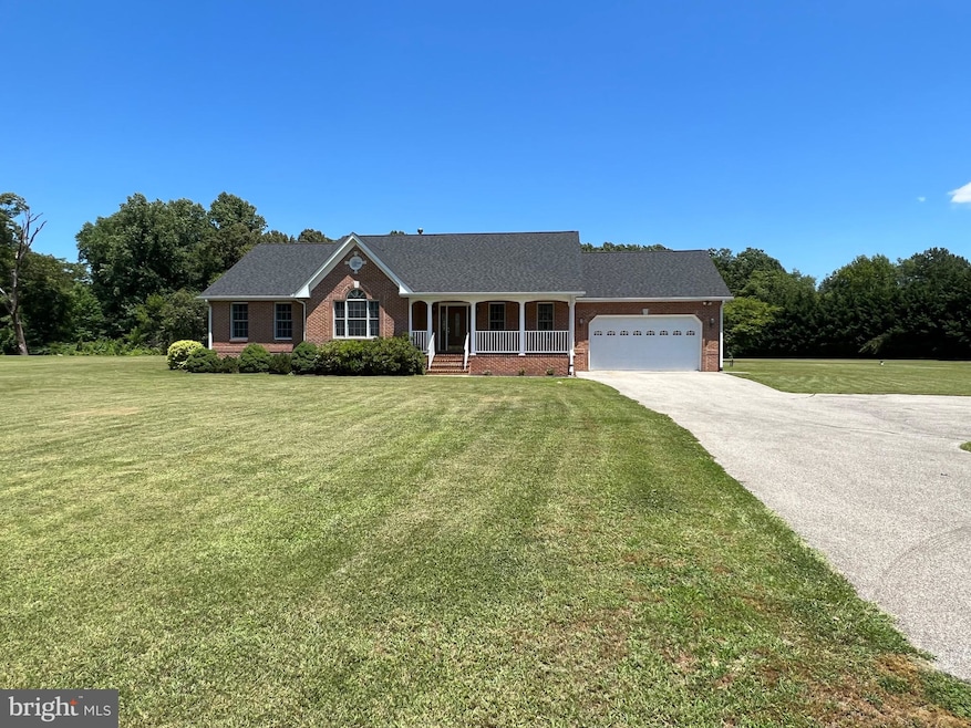 Sold $595,000