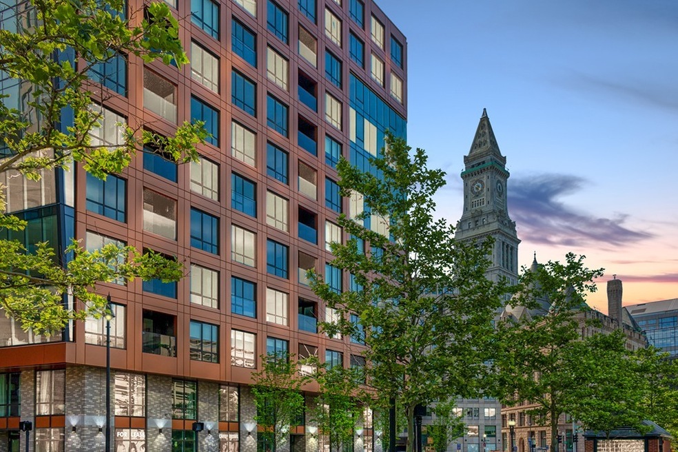 110 Broad St unit PH 2, Boston, MA 02110 - photo 1