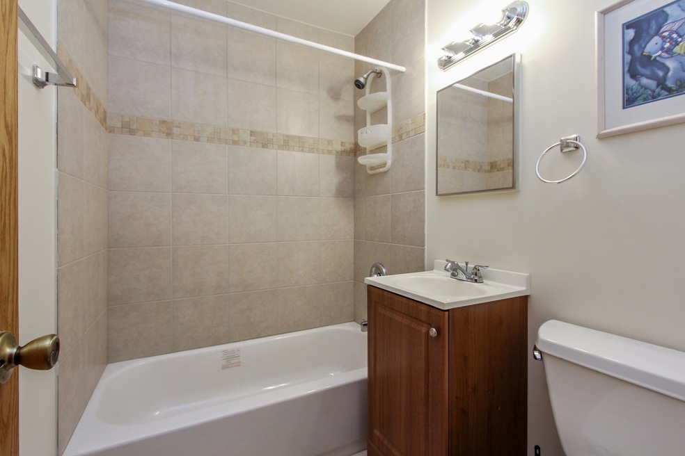 2503 Sigwalt St, Rolling Meadows, IL 60008 - photo 1