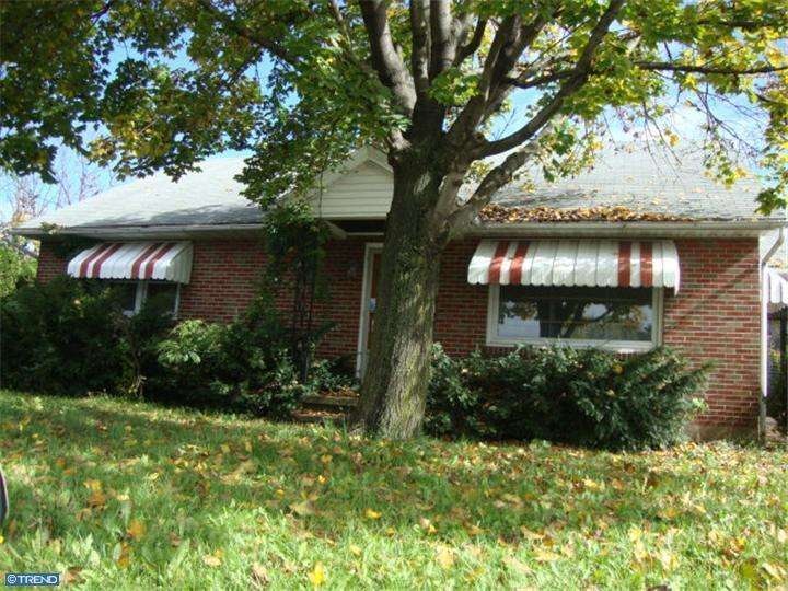 1091 Pottsville Pike, Shoemakersville, PA 19555 - photo 1