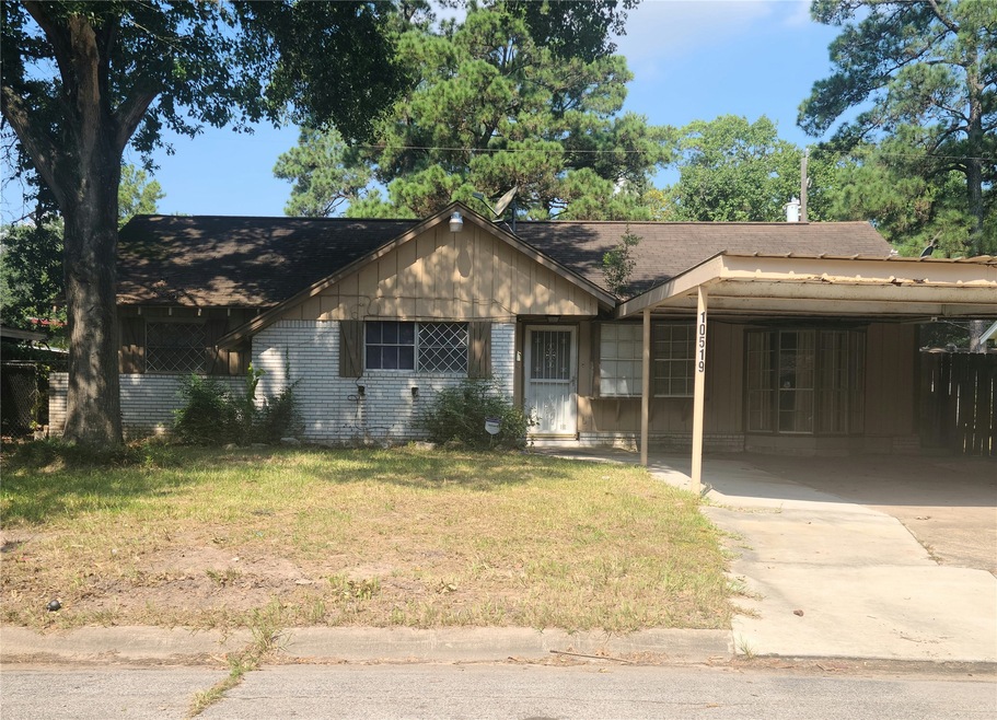 10519 Royal Oaks Dr, Houston, TX 77016 - photo 1