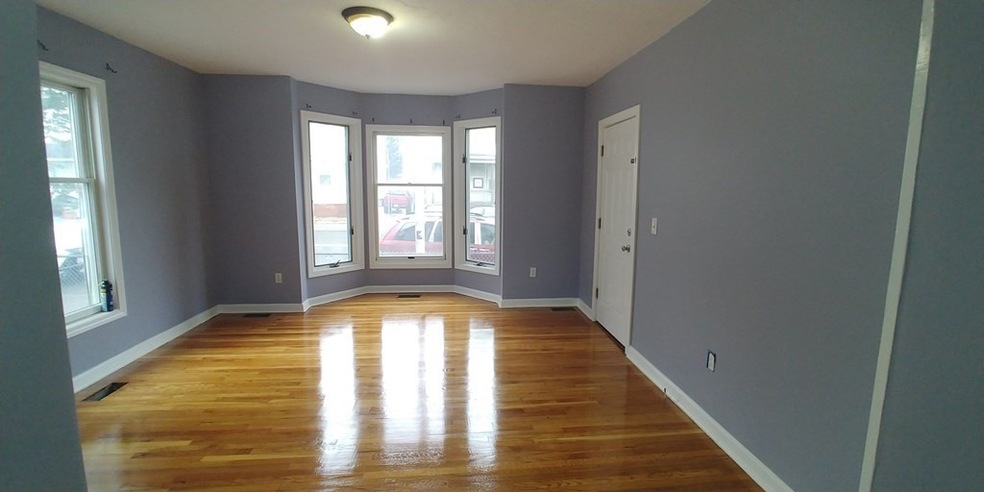 442 Summer St unit 1, Lynn, MA 01905 - photo 1