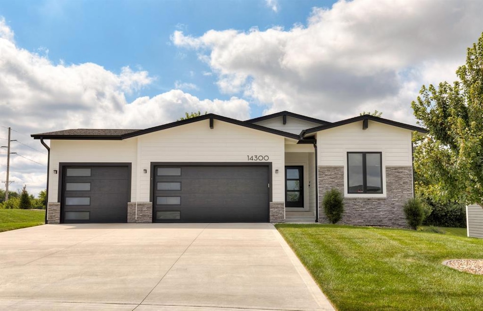 Sold $470,000 • Co-Listing Agent