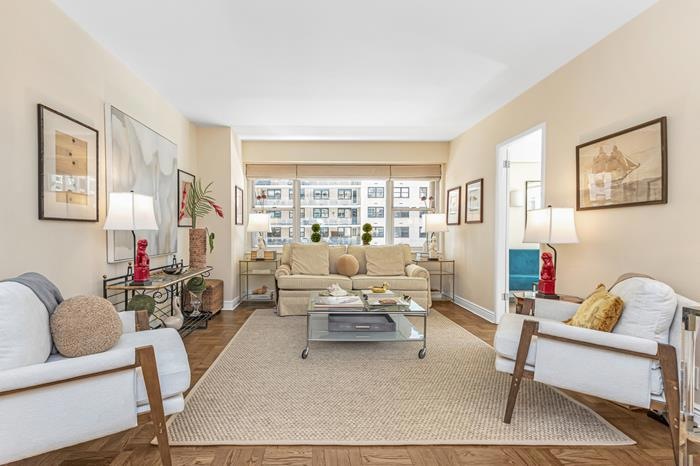 The Newbury unit 3-A, New York, NY 10128 - photo 1