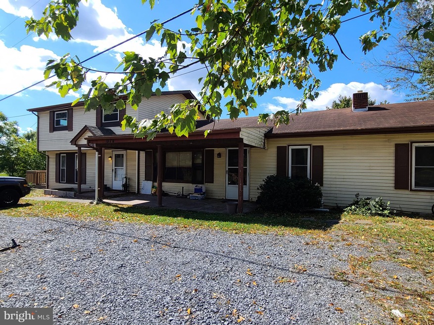 1574 Middleway Pike, Bunker Hill, WV 25413 - photo 1