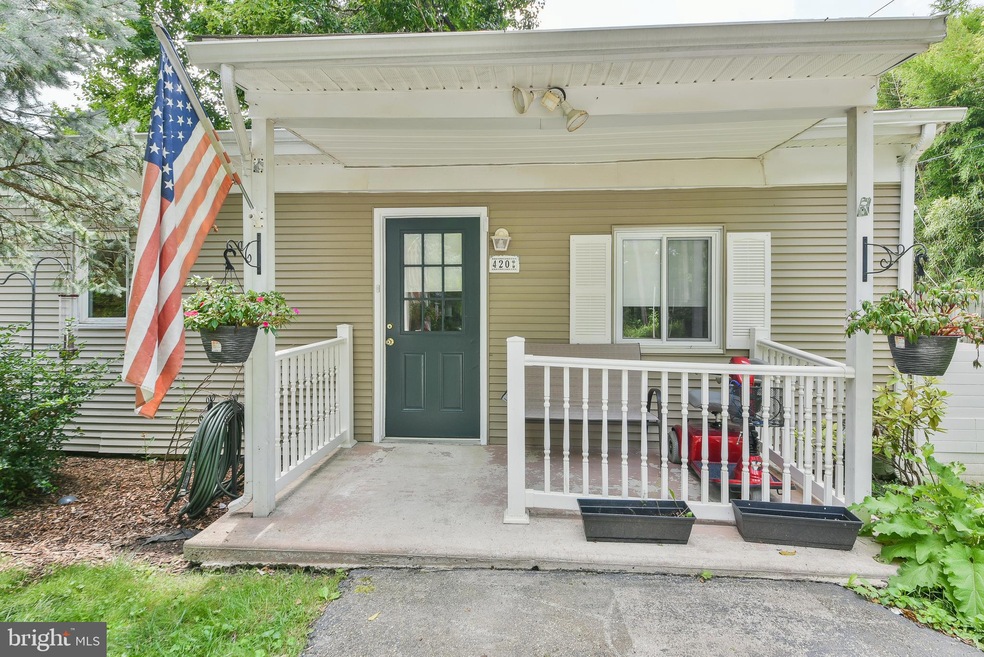 420 Flourtown Rd, Lafayette Hill, PA 19444 - photo 1