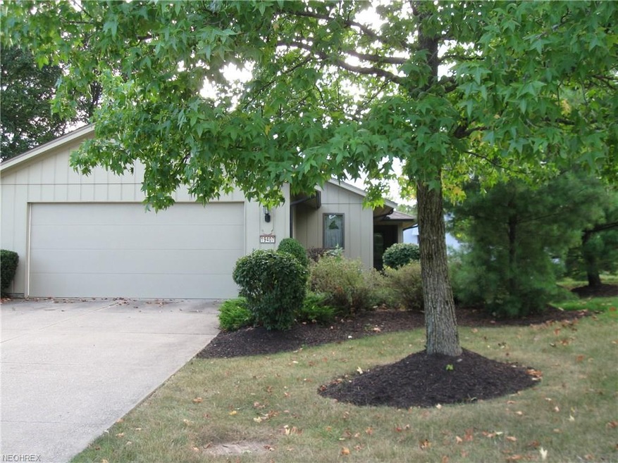 Welcome to the easy life in Co-Moor Village of Strongsville!