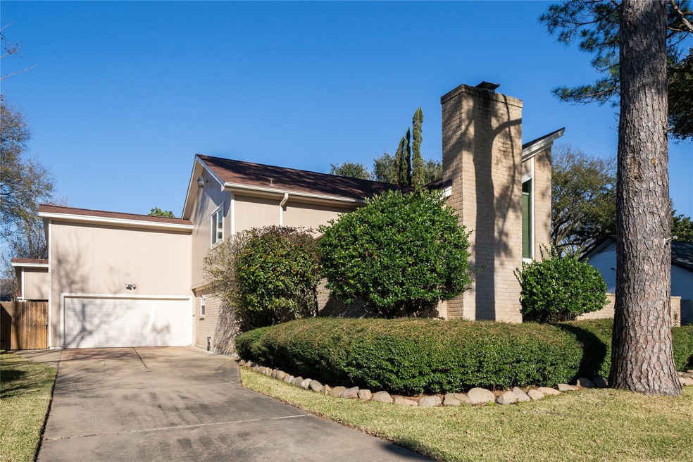 15402 Glenwood Park Dr, Houston, TX 77095 - photo 1