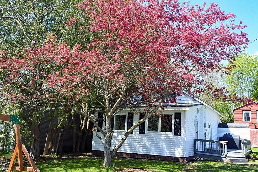 17 Butterfly Ave, Rutland, VT 05701 - photo 1
