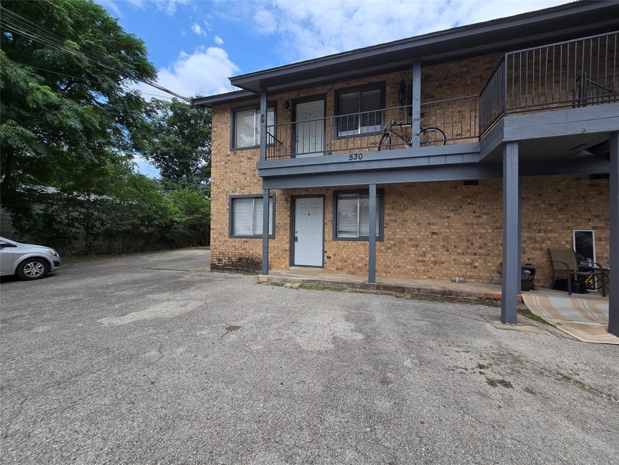 530 W Hopkins St unit A, San Marcos, TX 78666 - photo 1