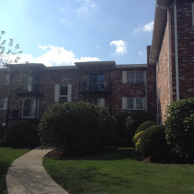 23 Pine St unit K, Canton, MA 02021 - photo 1