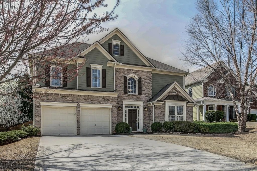 Beautiful Exterior and color choices on this prett