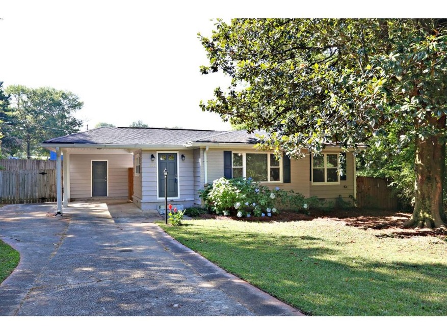 Adorable updated home in popular Midway Woods is c