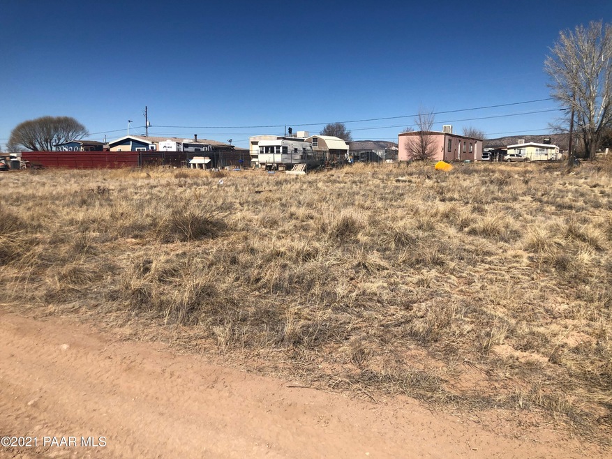 238 W Zion Trail, Paulden, AZ 86334 - photo 1