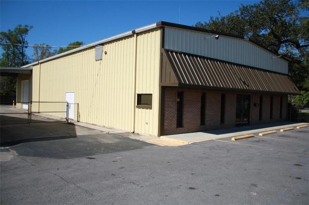 359 Pontchartrain Dr, Slidell, LA 70458 - photo 1