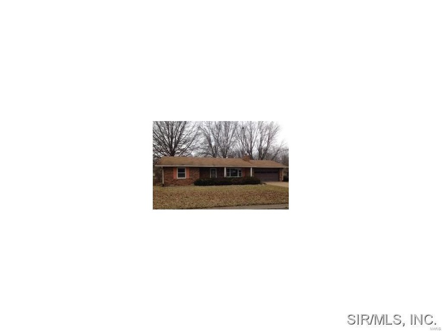42 Duke Dr, Maryville, IL 62062 - photo 1