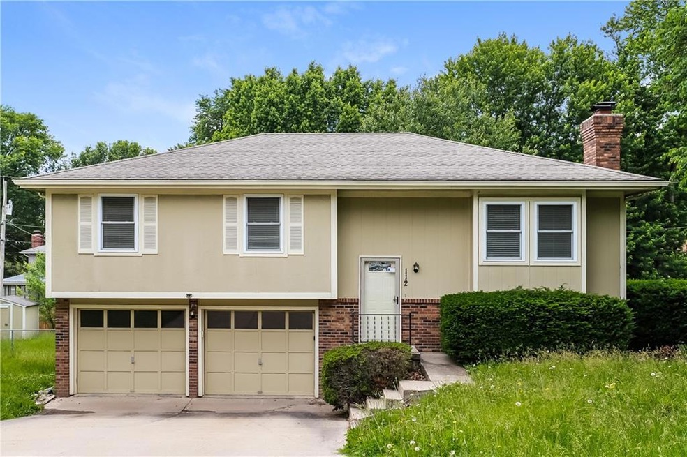 112 Ferncliff St, Lansing, KS 66043 - photo 1