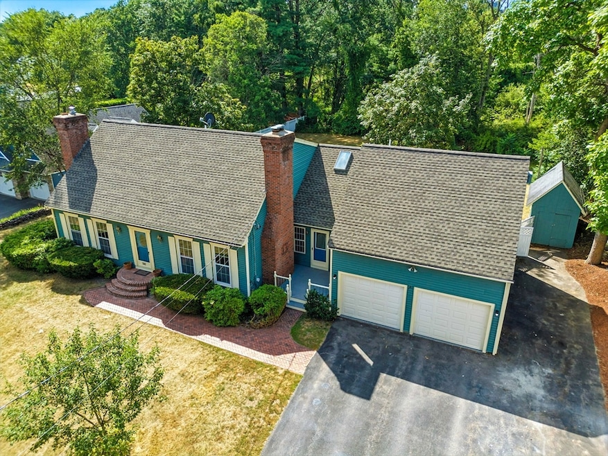 For Sale $639,900 • Co-Listing Agent