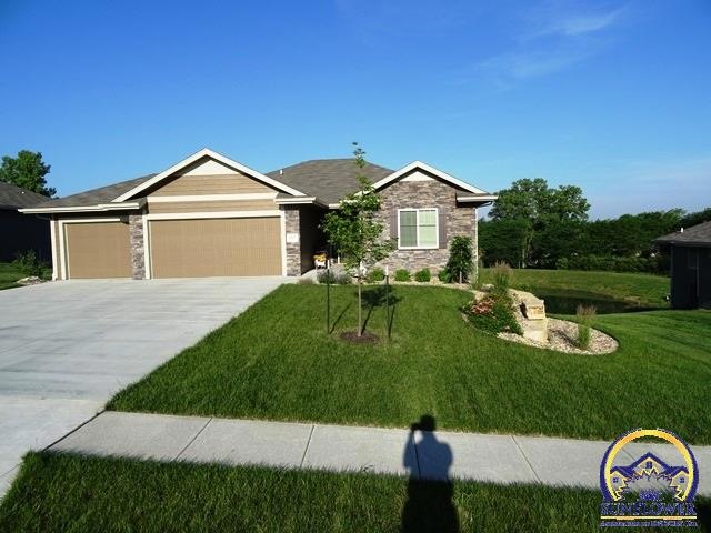 4437 SW Brandywine Ln, Topeka, KS 66610 - photo 1