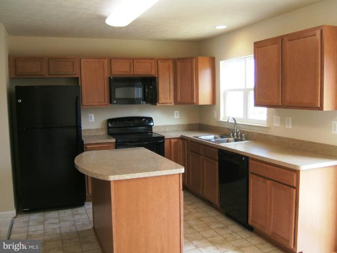 2296 Silver Fox Way, Locust Grove, VA 22508 - photo 1