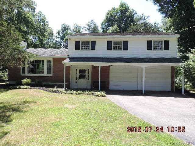 34 Walnut Hill Rd, Poughkeepsie, NY 12603 - photo 1