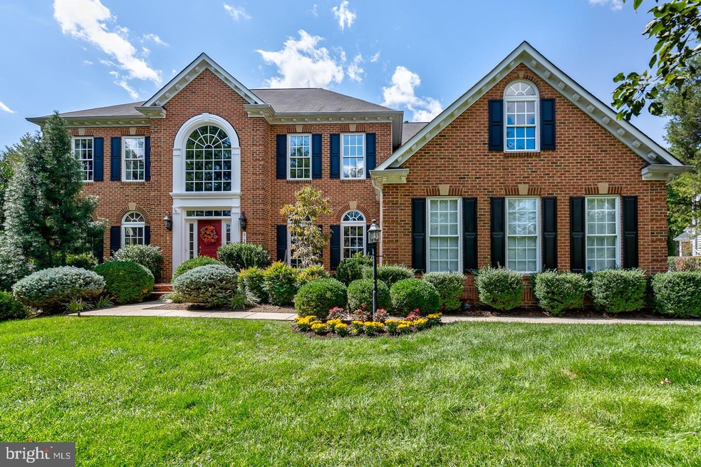 21984 Crested Quail Dr, Ashburn, VA 20148 - photo 1