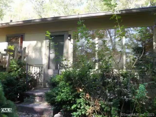 37 Portland Hill Rd, Redding, CT 06896 - photo 1