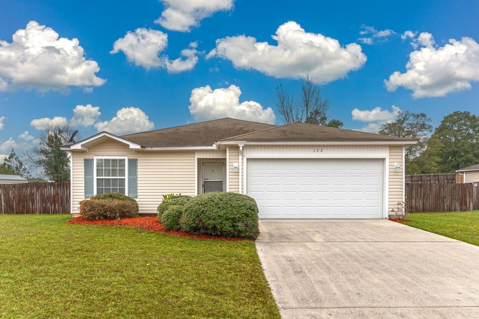 1-web-or-mls-173 Cabana Way Exterior-1