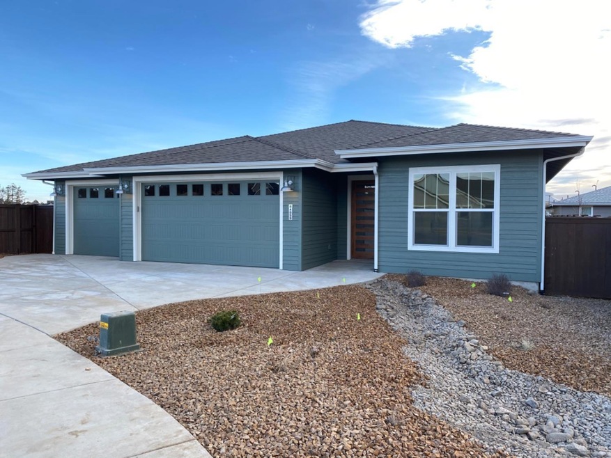 4050 SW Badger Ct, Redmond, OR 97756 - photo 1