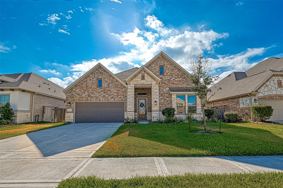 21602 Albertine Dr, Tomball, TX 77377 - photo 1