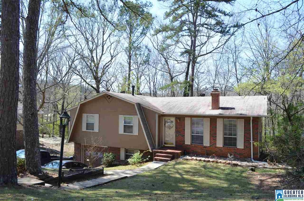 2736 6th St NE, Center Point, AL 35215 - photo 1