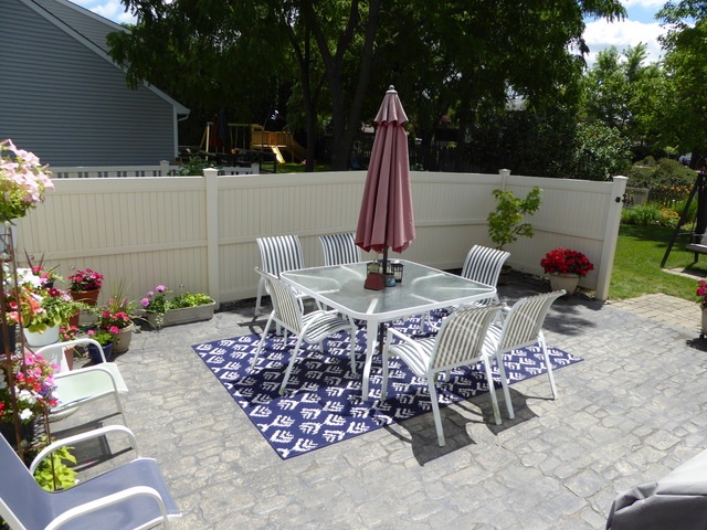 1320 Springdale Cir, Naperville, IL 60564 - photo 1