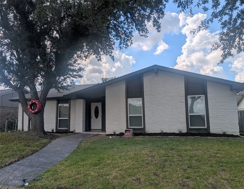 2008 E Peters Colony Rd, Carrollton, TX 75007 - photo 1