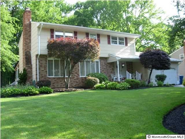 6 Queens Place, Old Bridge, NJ 08857 - photo 1