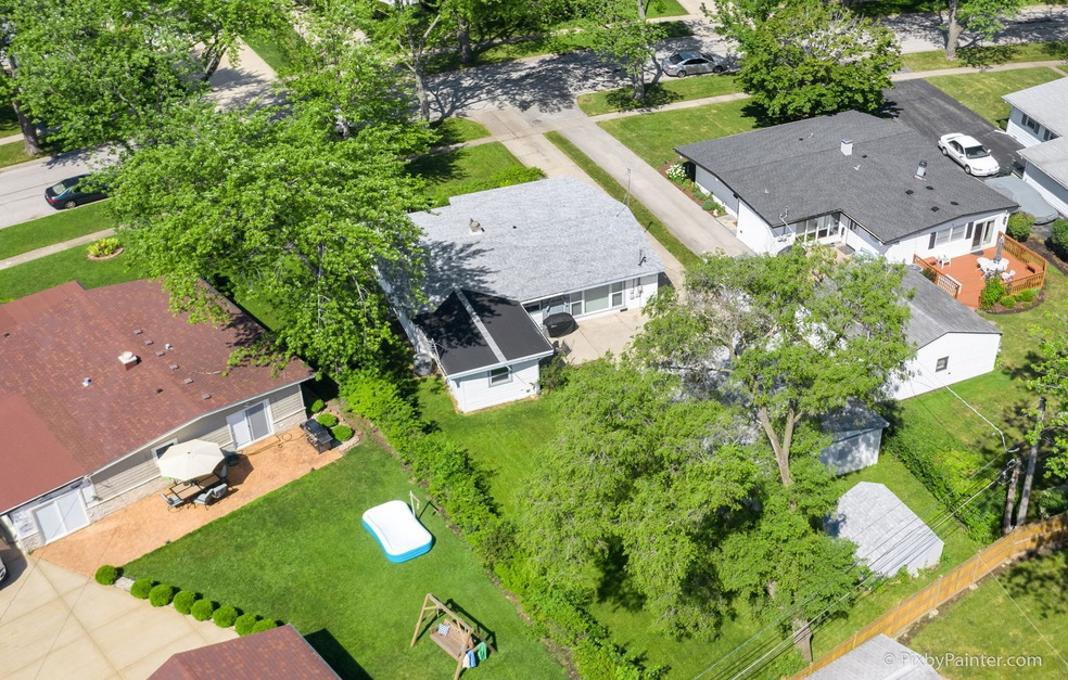 3900 Bluebird Ln, Rolling Meadows, IL 60008 - photo 1