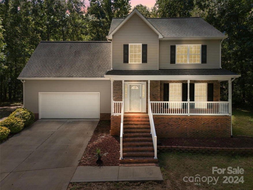 722 Cove Rd, Gastonia, NC 28052 - photo 1