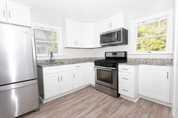 145 Maple St unit 2, Danvers, MA 01923 - photo 1