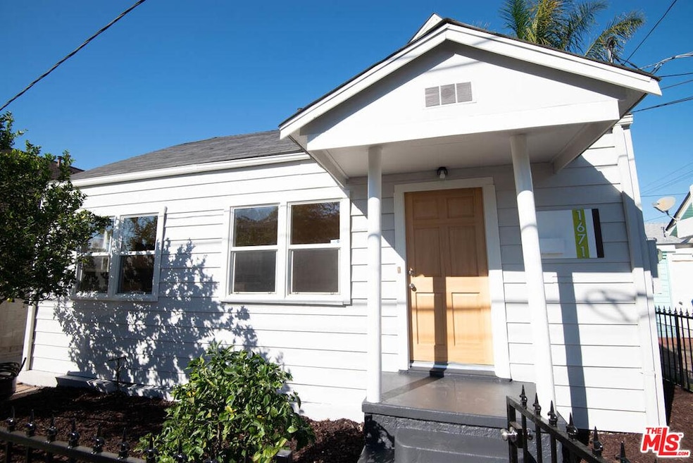 1671 Vineyard Ave, Los Angeles, CA 90019 - photo 1