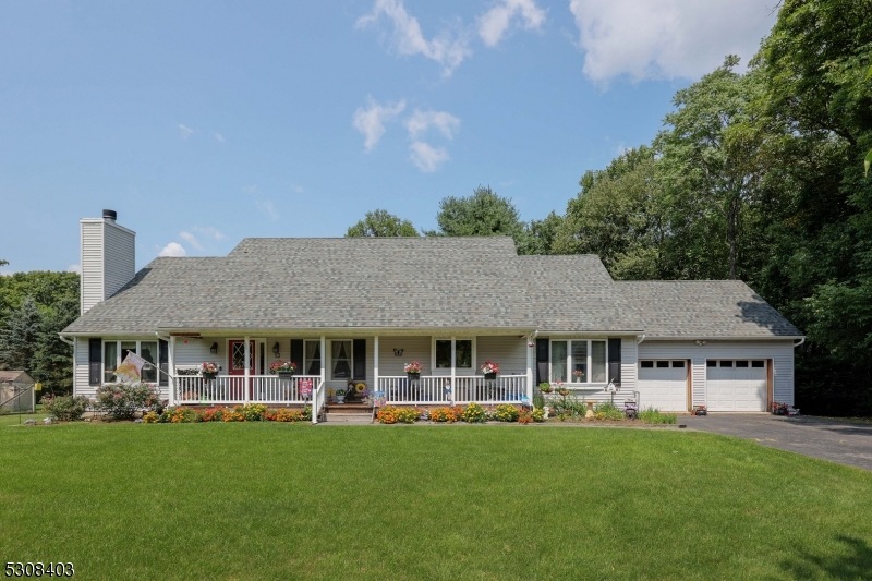 13 Lark Ln, Oak Ridge, NJ 07438 - photo 1