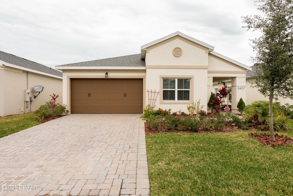 5427 Estero Loop-24