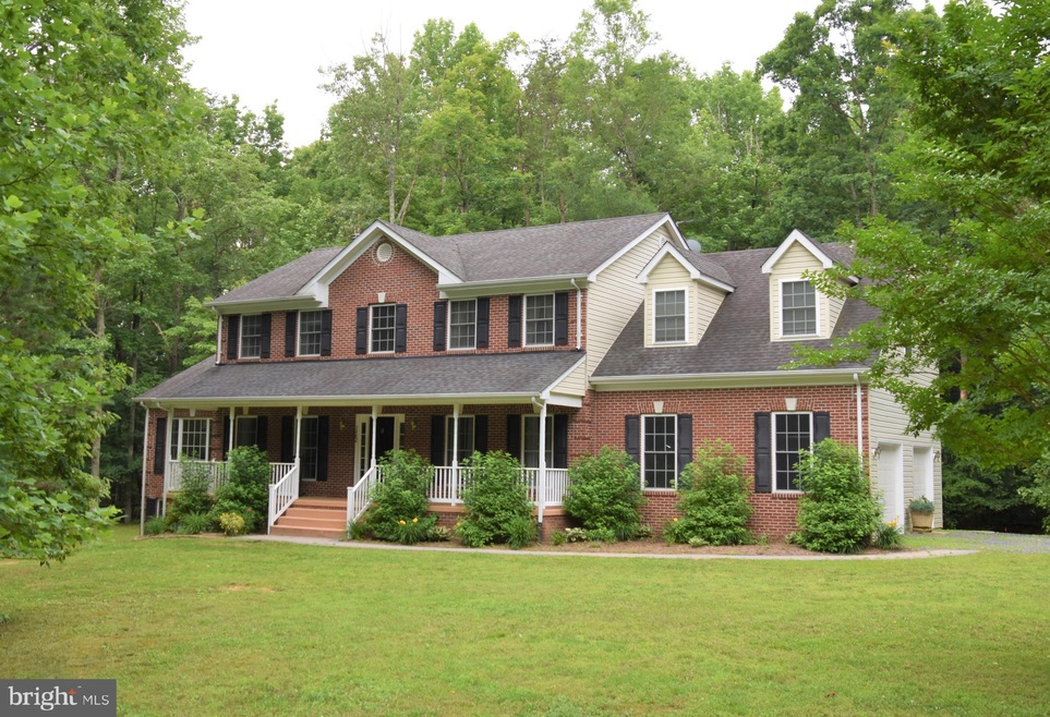 3482 Fran Dr, Nokesville, VA 20181 - photo 1