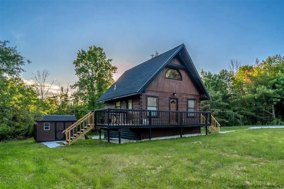 9 Van Brunt Dr, Athens, NY 12015 - photo 1