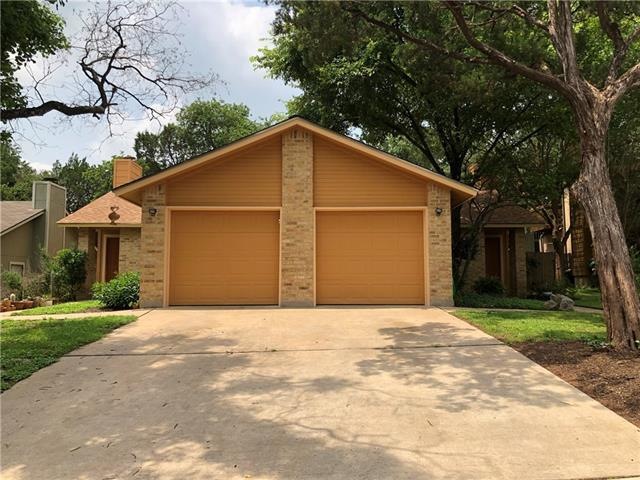 78704 treasure waiting for you!  1 story duplex wi